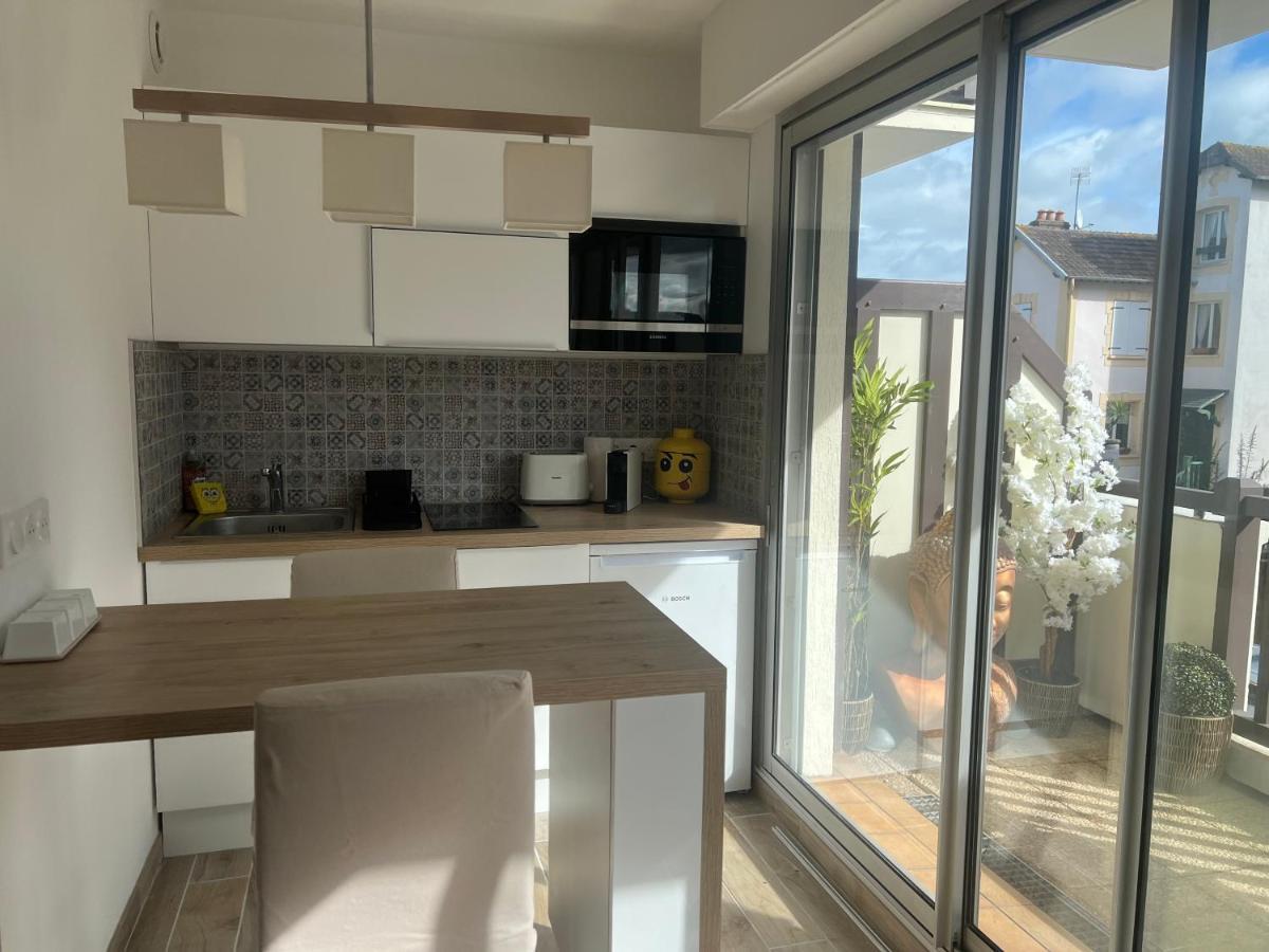 Appartement Hyper Centre De Cabourg Avec Balcon Dış mekan fotoğraf